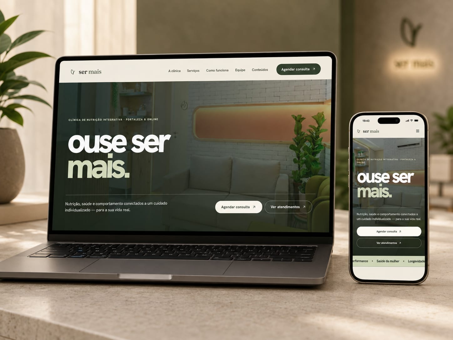 Telas do site responsivo da Clínica Ser Mais